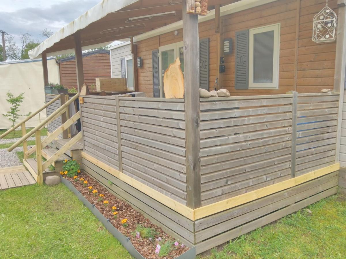 Chalet Grand Mobil 6 Personnes Climatise Avec 3 Et 2 Salles De Bains A En Alsace *